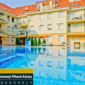 Oázis Wellness Apartmanhotel